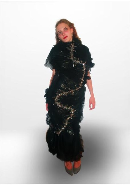 Le Squelette, mousseline et lurex